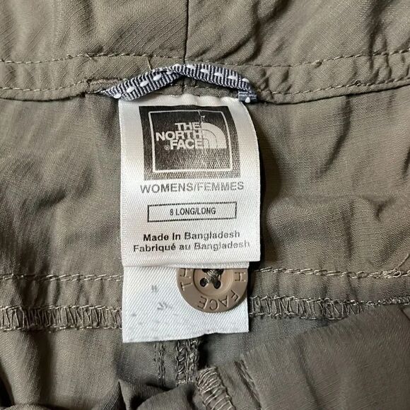 The North Face Olive Bermuda Shorts, 8 Long! - Picture 3 of 10